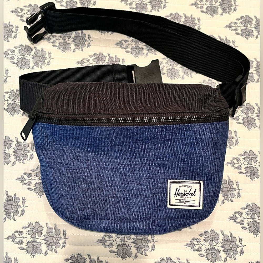 Herschel Supply Company Fifteen Waist Bag Fanny Pack View 2